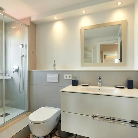 Unique Apartment With 360 View By Maison Pinata Barcelona Exterior photo